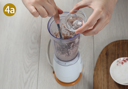 Add drinking water to adjust consistency of the meat puree